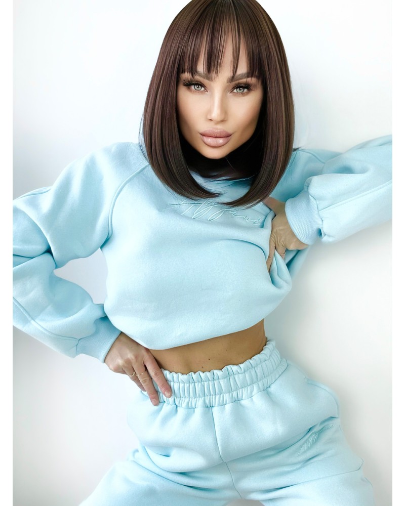 Komplet-dresowy-posiada-bluze-z-kapturem-i-spodnie-typu-jogger-wykonczone-sciagaczem-kolor-blekitny-3